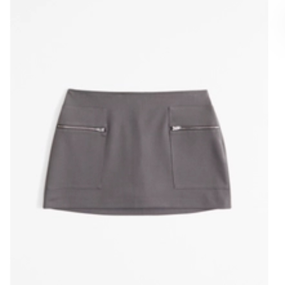 Abercrombie & Fitch Mid Rise Zip Mini Skort